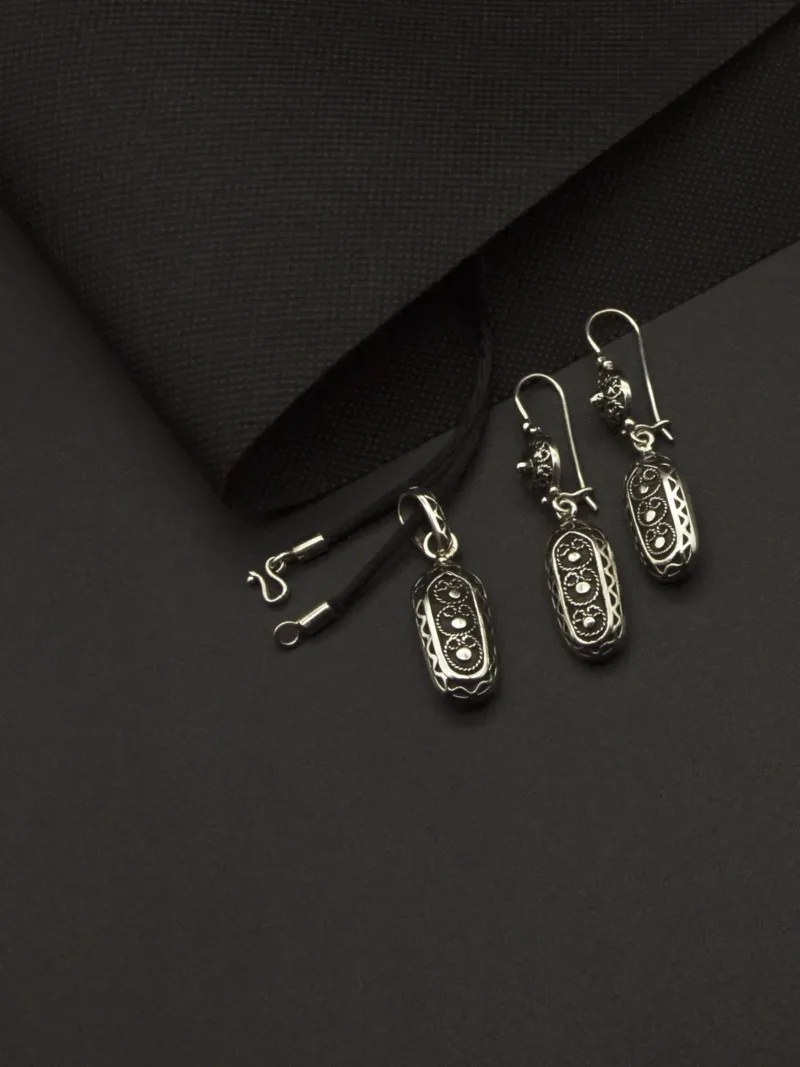 Silver Necklace & Earrings Set – Handcrafted Harmony